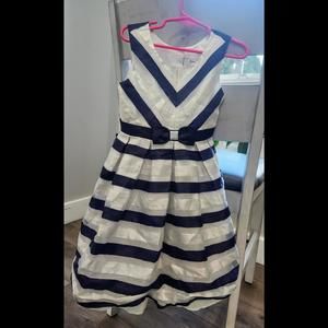 Like New, Little Girls, Special Occasion Dress, Size 5
